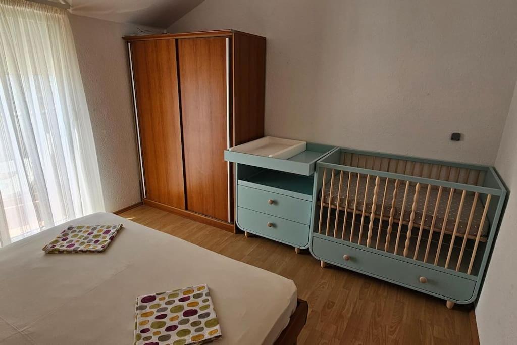 Family Paradise With Top View Trogir Exterior photo